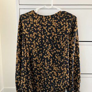 RW&Co. black & gold blouse - size XS
